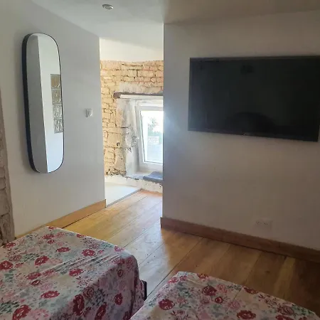Apartment La P'tite Ecurie *