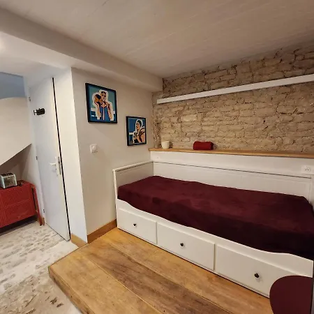 Apartament La P'tite Ecurie Saint-Jean-de-Liversay