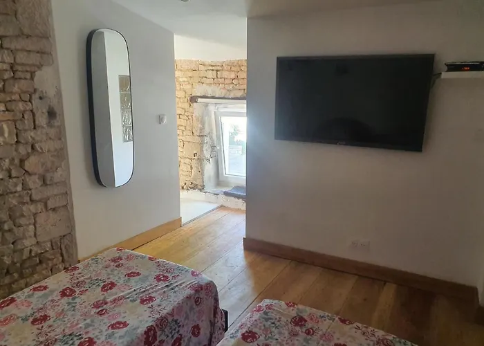 Apartment La P'tite Ecurie *